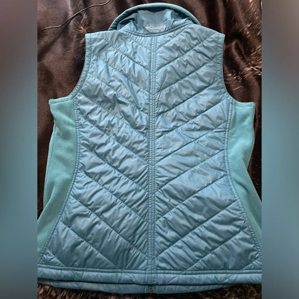 Columbia Womens Vest Size Large Turquoise‎ Fleece Polyester Full Zip Pockets - Picture 2 of 6